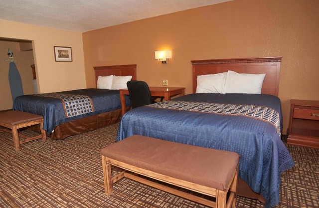 New World Inn