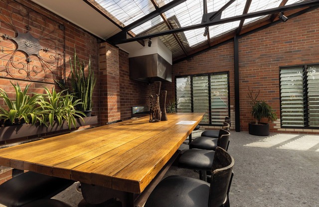 Newcastle CBD Penthouse | Spa & Entertainment