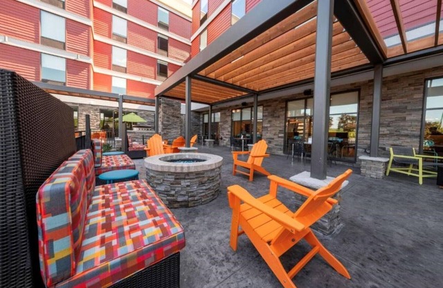 Newest all-suite stay room in Hillsboro !