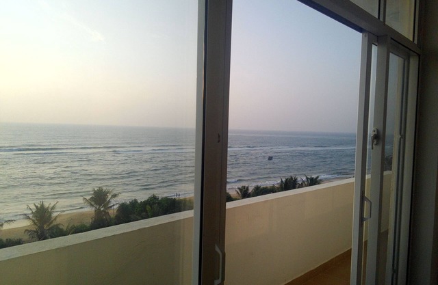 Newly built Apartment Facing Beautiful Ocean