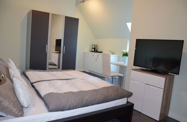 Newly built holiday apartment in a modern country style. 10 min bike path to the beach