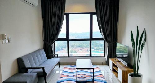 Newly Furnished Home! TrivesHome GM Aeon Port Klang