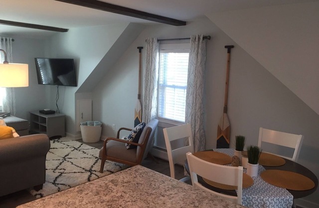 Newly Furnished One Bedroom Just Steps to Ferry Beach
