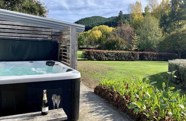 NEWLY REFURBISHED Boutique Holiday Home