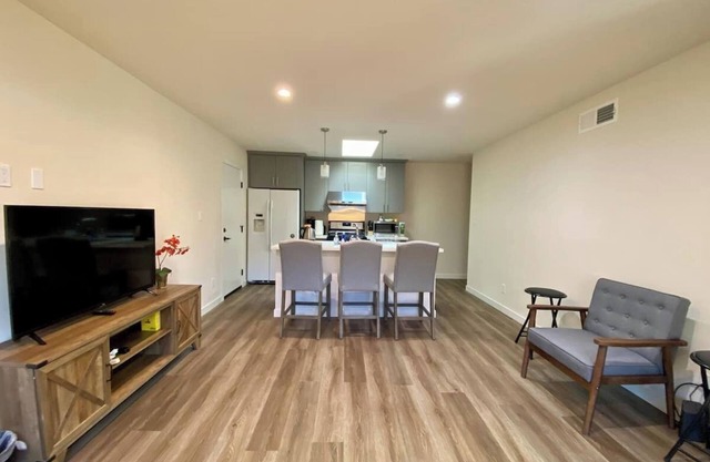 Newly remodel & convenient 4 bd/4ba at nice and quiet neighborhood in San Jose