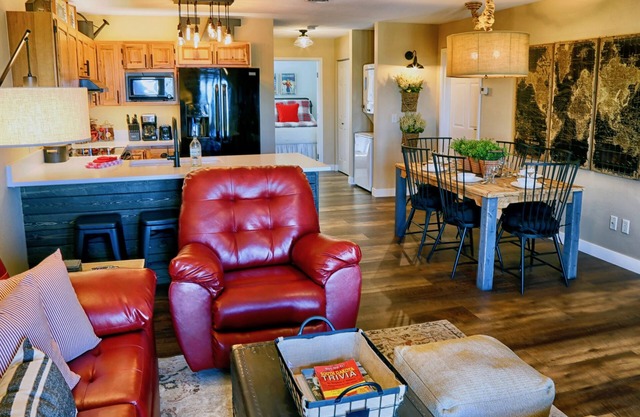 Newly Remodeled Condo at Terry Peak Ski Area with Hot Tub & Pool/Sauna Access