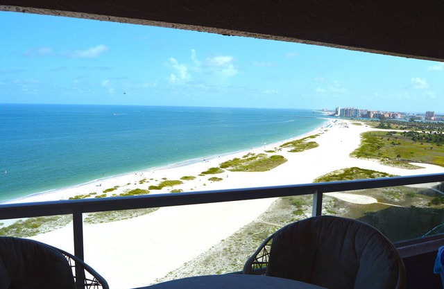 Newly Remodeled & Furnished Luxurious Beachfront Condo