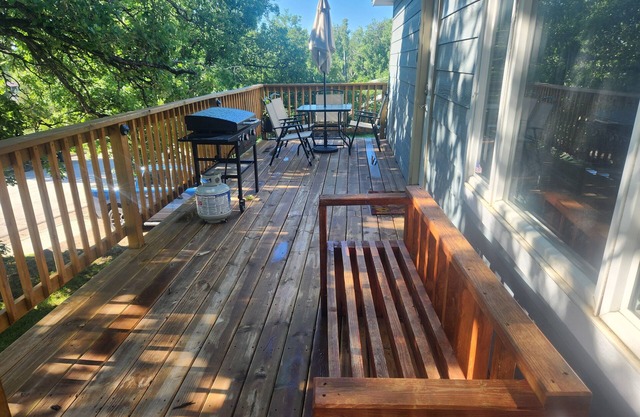 Newly remodeled upstairs getaway in Belle Fourche, the Center of the Nation