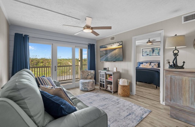 Newly Renovated! Beachfront Condo in Cherry Grove, Newly Furnished Beachfront Condo