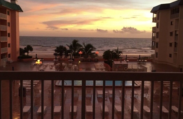 Newly Renovated 2-Bed, 2-Bath Condo on Indian Shore Beach! Read Description!