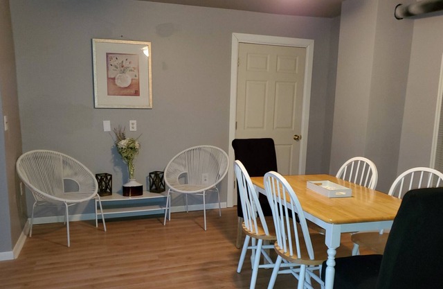 Newly Renovated 3 bdr Condo/min from Hospit&Rib Mt 408