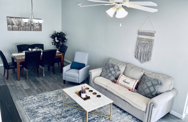 Newly Renovated Cocoa Home