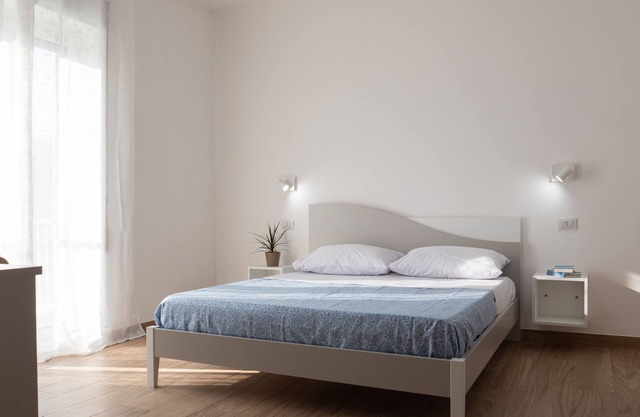 Newly renovated facility. Two bedrooms and two bathrooms.