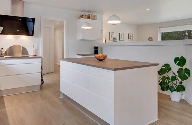 Newly renovated house walking distance to LEGO House & LEGOland for large family