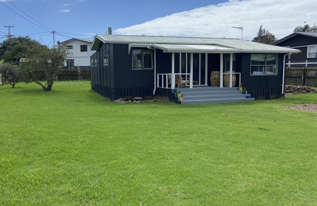 Newly renovated in the heart of Oneroa