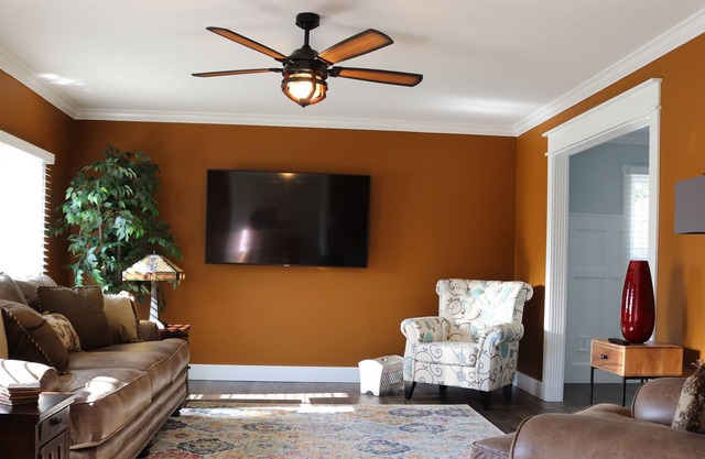 Newly Renovated. Spotless. Secure Neighborhood