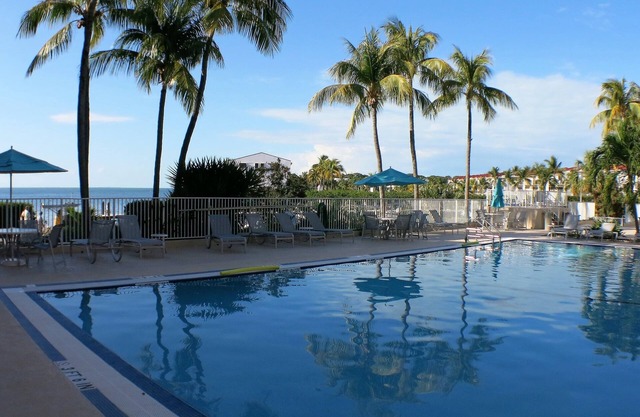 Newly Updated Studio Apartment, Summer Sea 303