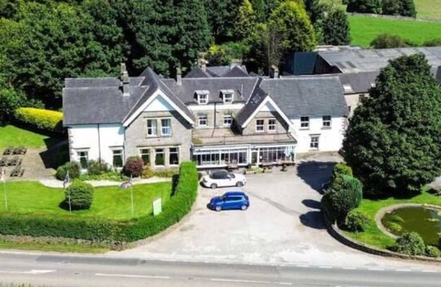 Newton House Hotel