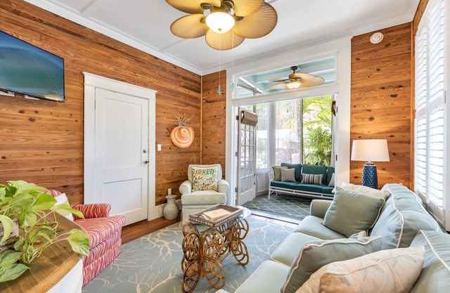 NEWTON'S NEST ~ Adult Only, 1 Bedroom, 1 Bath Condo w/Shared Pool!