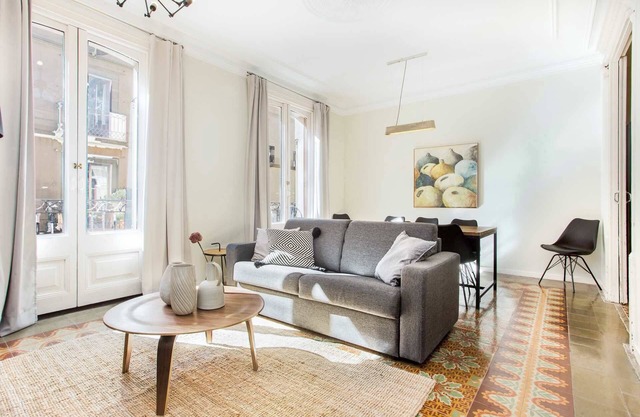 Next to the beach - Las Ramblas 4 bedroom with balcony