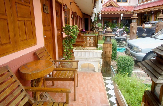Ngamta Hotel