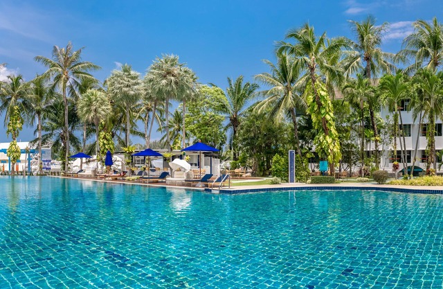 NH Boat Lagoon Phuket Resort