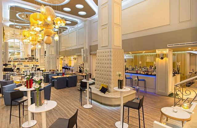 NH Collection Madrid Abascal