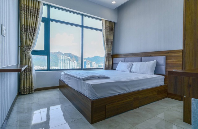 Nha Trang Beach Apartments 4 Guests 2Br, 2Bth 3526