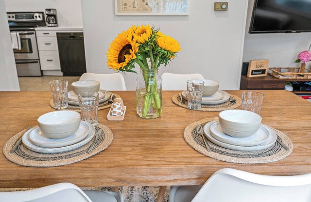 Niagara Wine Country Cottage