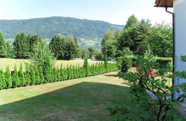 Nice apartment for 5 guests with TV, terrace and parking