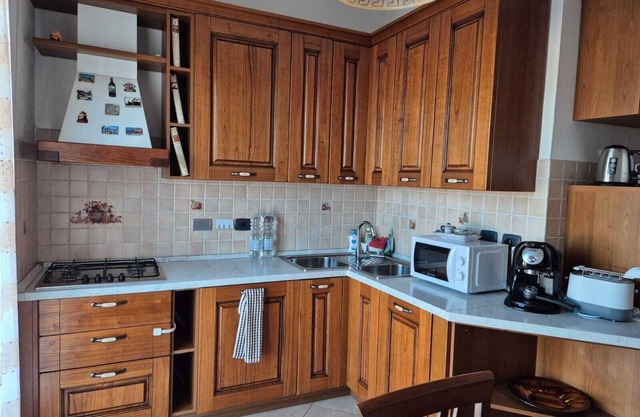 Nice 2-bedroom apartment with WiFi in Scandicci ideal for families and friends