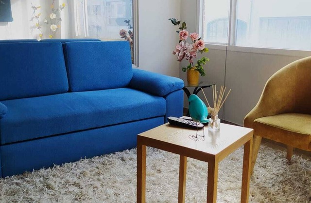 Nice and comfortable located on 93