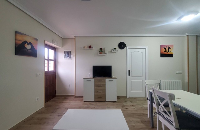 NICE APARTMENT 5 MIN FROM *NOJA*.