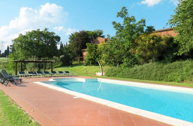 Nice apartment in villa with private pool, hot tub, WIFI, A/C, TV, patio, panoramic view, parking