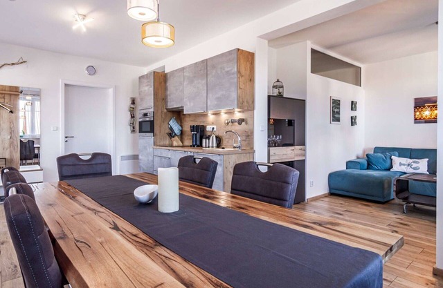 Nice apartment for 4 guests with WIFI, TV and terrace