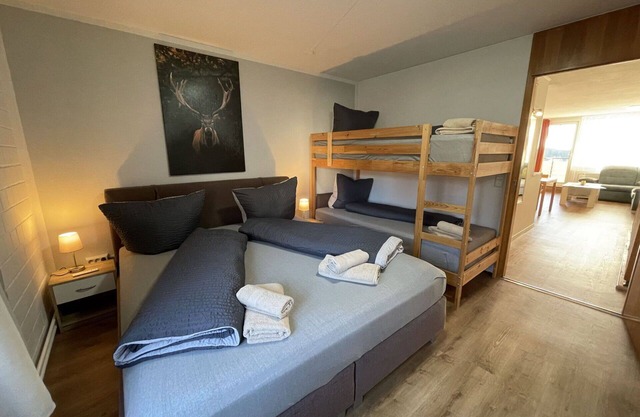 Nice apartment for 4 people with WIFI, pool, TV, balcony and parking