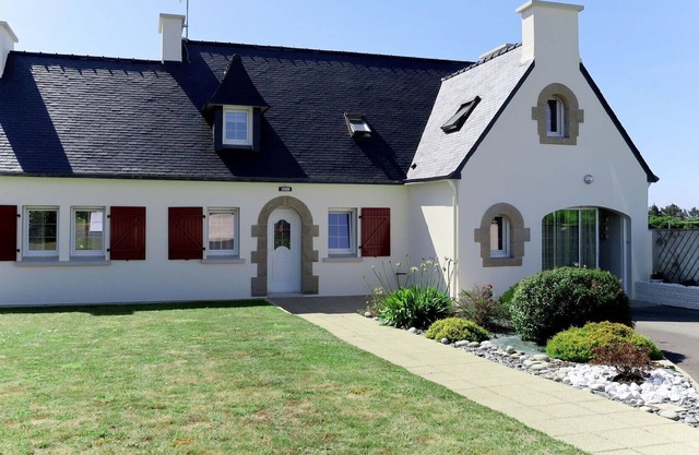 Nice apartment for 4 people with WIFI, TV, terrace and parking