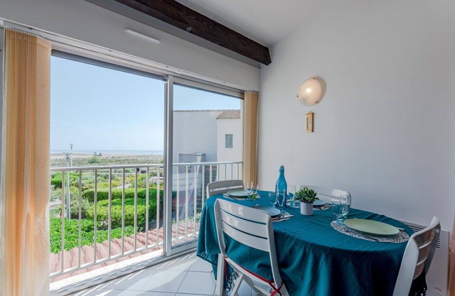 Nice apartment for 4 people with WIFI, TV and balcony