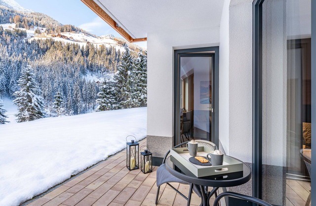 Nice apartment for 14 guests with WIFI, TV and terrace