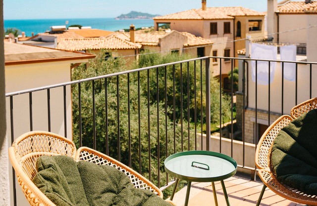 Nice apartment for 3 guests with WIFI, A/C, pets allowed and parking