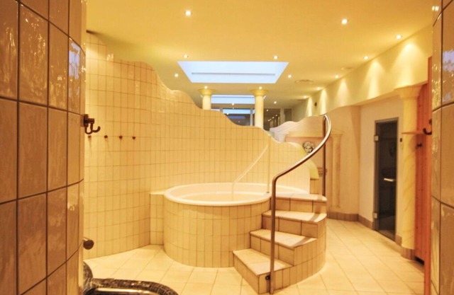 Nice apartment for 4 people with WIFI, TV, balcony and parking