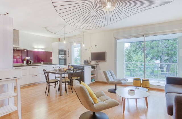 Nice apartment for 4 people with WIFI, TV and balcony