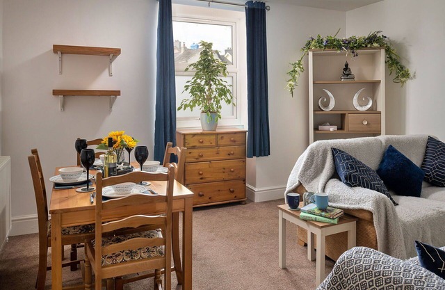 Nice apartment for 4 people with WIFI, balcony and parking