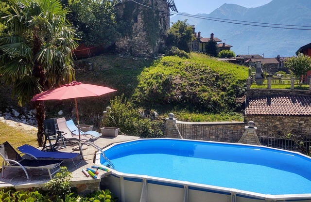 Nice apartment for 4 guests with pool, A/C, WIFI, TV, terrace, pets allowed and parking