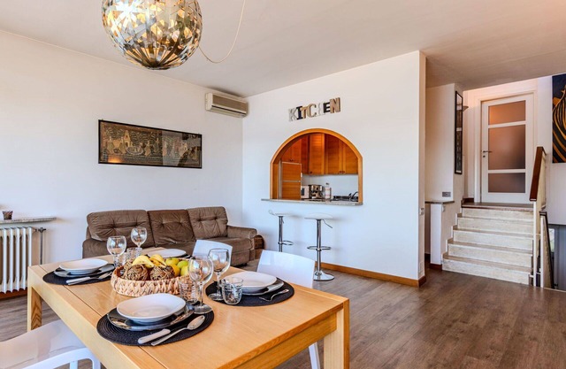 Nice apartment for 4 guests with WIFI, A/C, TV and terrace