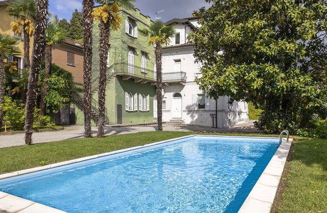 Nice apartment for 4 guests with pool, A/C, TV and parking