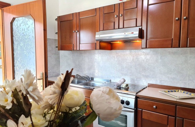 Nice apartment for 4 guests with WIFI, A/C and parking