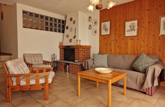 Nice apartment for 4 people with WIFI, TV, patio, panoramic view and parking