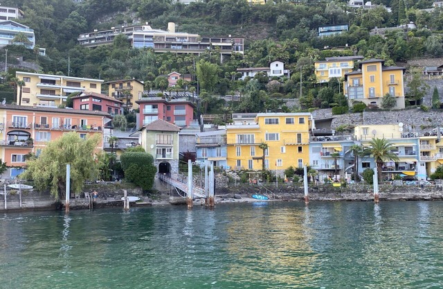 Nice apartment for 4 people with WIFI, TV, pets allowed, panoramic view and parking
