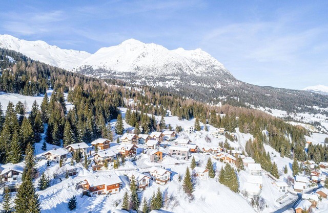Nice apartment for 4 people with WIFI, TV, terrace, pets allowed, panoramic view and parking